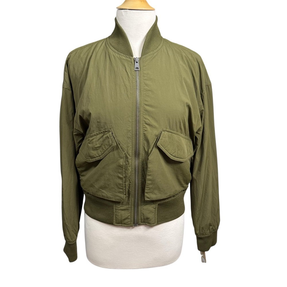 Levi’s Olive Green Bomber Jacket Size Small NWT Utility Zip